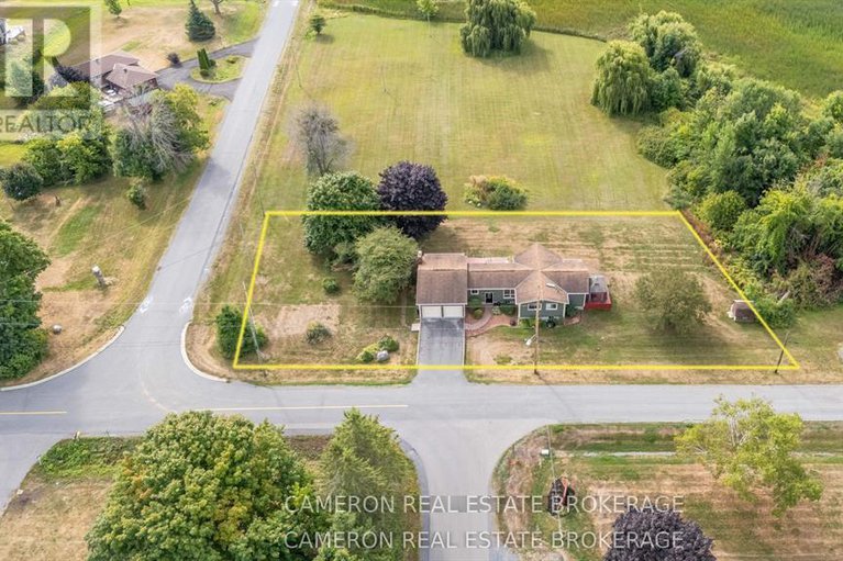 29154277/15474-manning-road/south-stormont-osnabruck-twp/south-stormont/ontario/K0C1M0_36