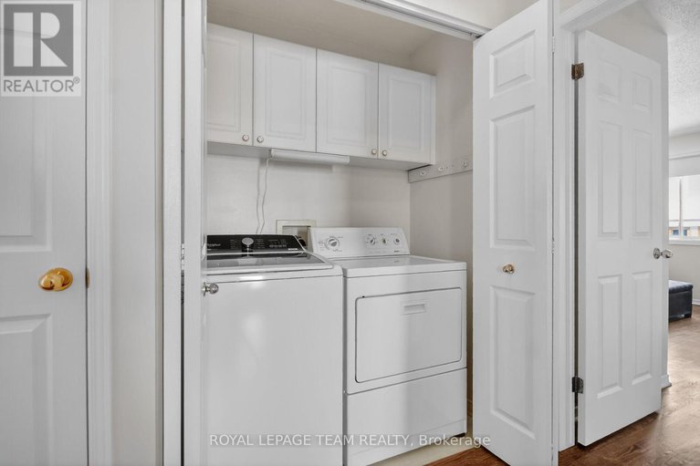 29427444/84-newborough-crescent/barrhaven-east/ottawa/ontario/K2G6A9_17