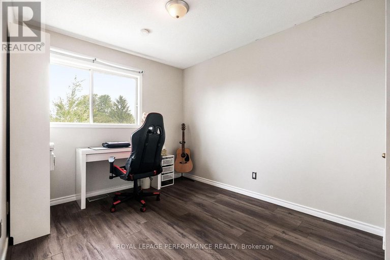 28698439/1631-greywood-drive/chateauneuf/ottawa/ontario/K1C7L9_24