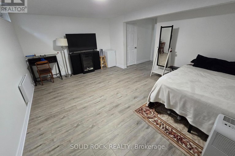 28510930/9-740-morin-street-n/castle-heights/ottawa/ontario/K1K3G9_24