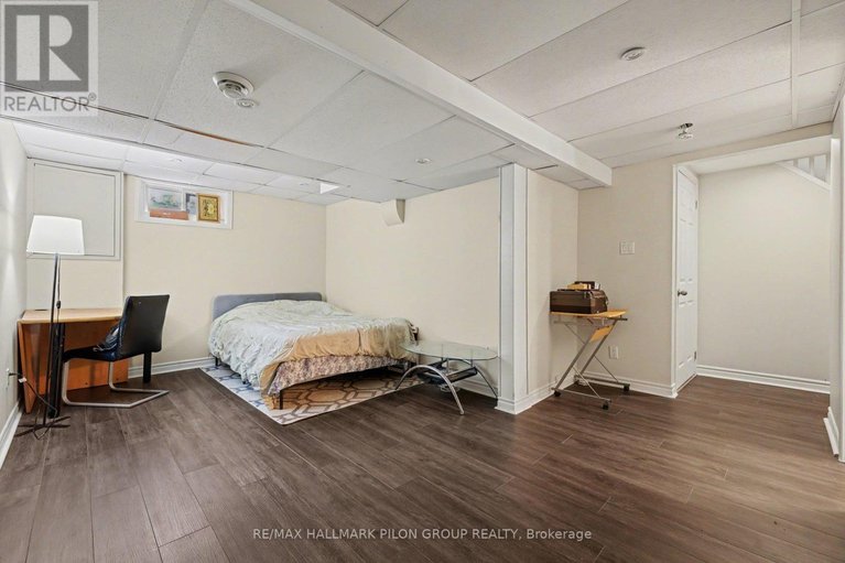 29659907/c-1540-beaverpond-drive/pineview/ottawa/ontario/K1B3R9_14