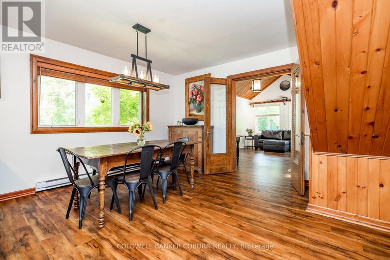 28655671/2482-mcgee-side-road/huntley-ward-south-east/ottawa/ontario/K0A1L0_16