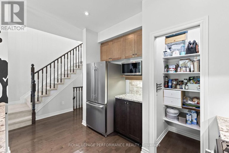 28816375/160-mattingly-way/riverside-southgloucester-glen/ottawa/ontario/K4M0C5_9