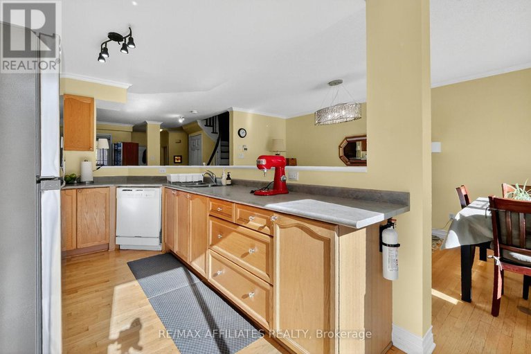 29041915/42-college-circle/castle-heights/ottawa/ontario/K1K4R8_16