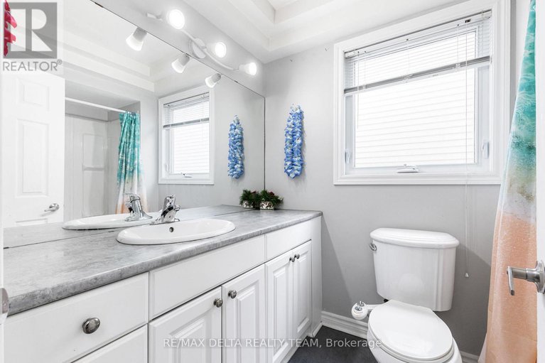28461671/1401-coulter-place/bilberry-creekqueenswood-heights/ottawa/ontario/K1E3H9_16