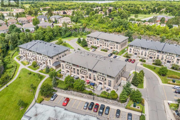 29657776/265-titanium-a-private/convent-glen-north/ottawa/ontario/K1C0A5_26