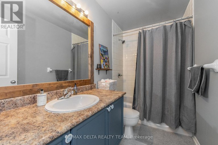 29426645/152-ludlowe-street/fallingbrookgardenway-south/ottawa/ontario/K4A5C7_20