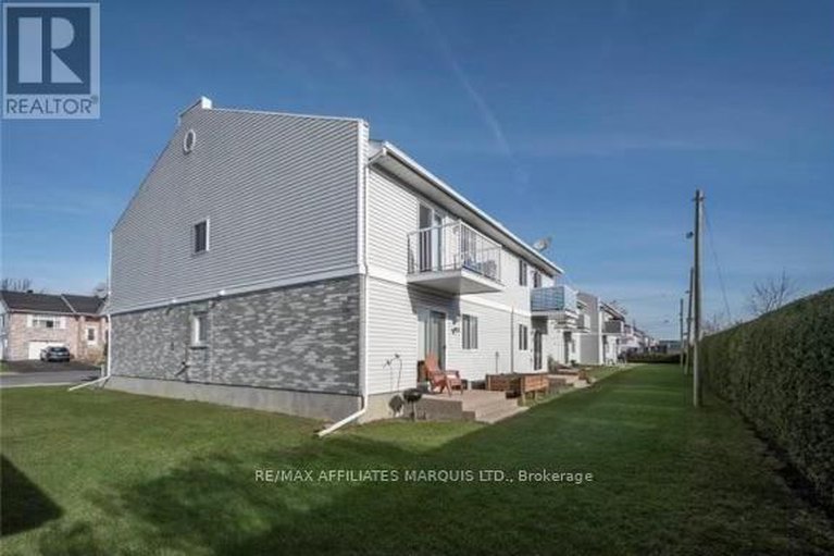 28149635/1-6-tonia-street/alexandria/north-glengarry/ontario/K0C1A0_24