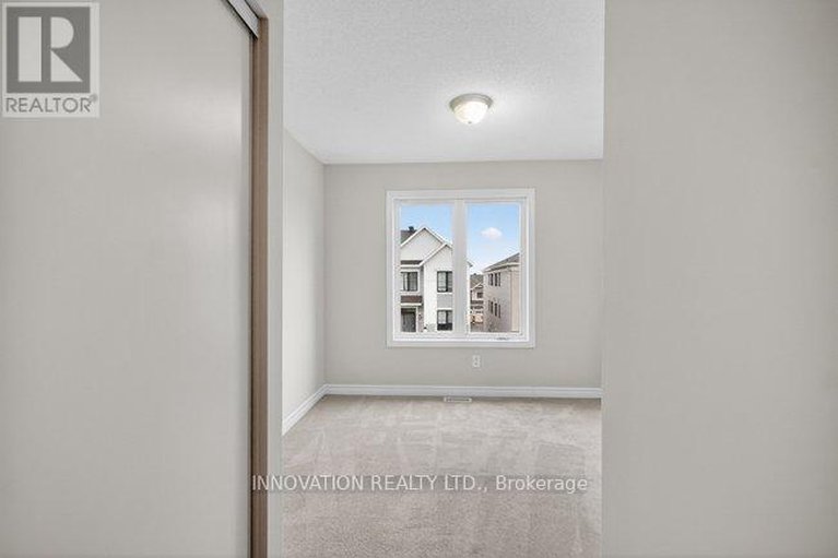 29631307/16-caspian-row/emerald-meadowstrailwest/ottawa/ontario/K2V0R7_21