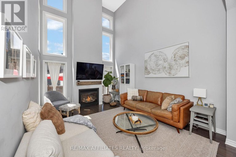 28568493/153-mattingly-way/riverside-southgloucester-glen/ottawa/ontario/K4M0C5_15