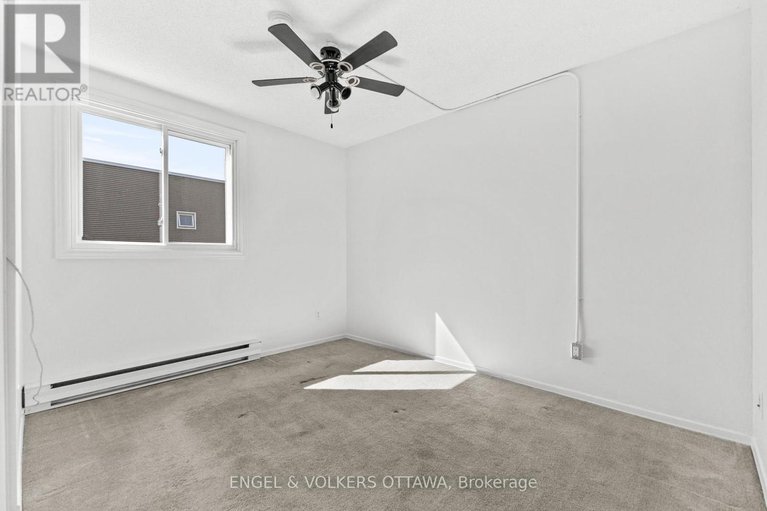 28900181/202-royalton-private/hunt-club-woods/ottawa/ontario/K1V9S3_18