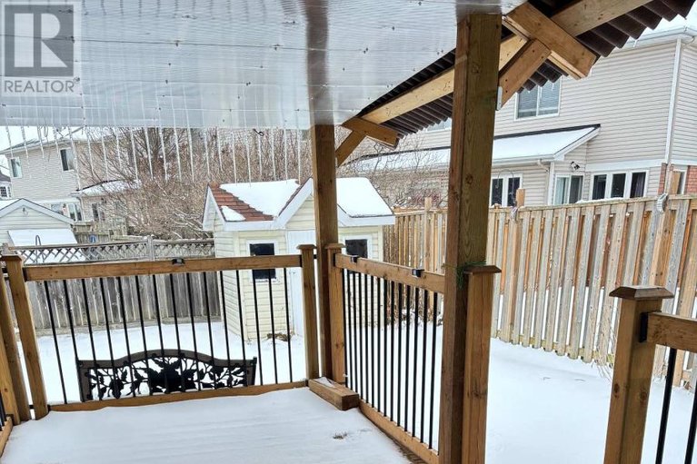 29478854/1501-launay-avenue/fallingbrookpineridge/ottawa/ontario/K4A3S1_36