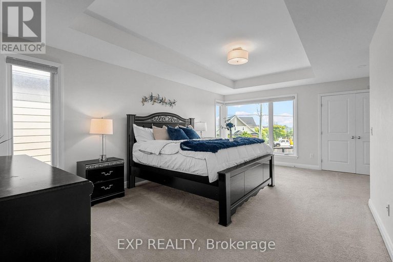 28811431/25-stanhope-court/stonebridge/ottawa/ontario/K2J6S2_27