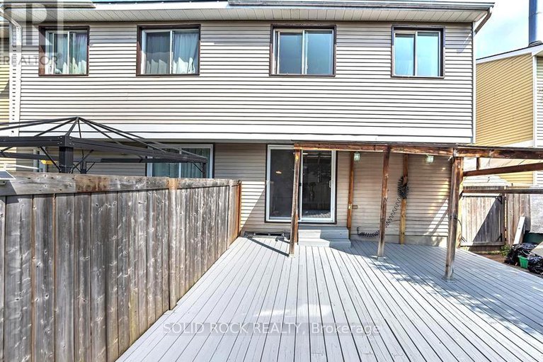 28779716/348-monica-crescent/bilberry-creekqueenswood-heights/ottawa/ontario/K1E3N5_27