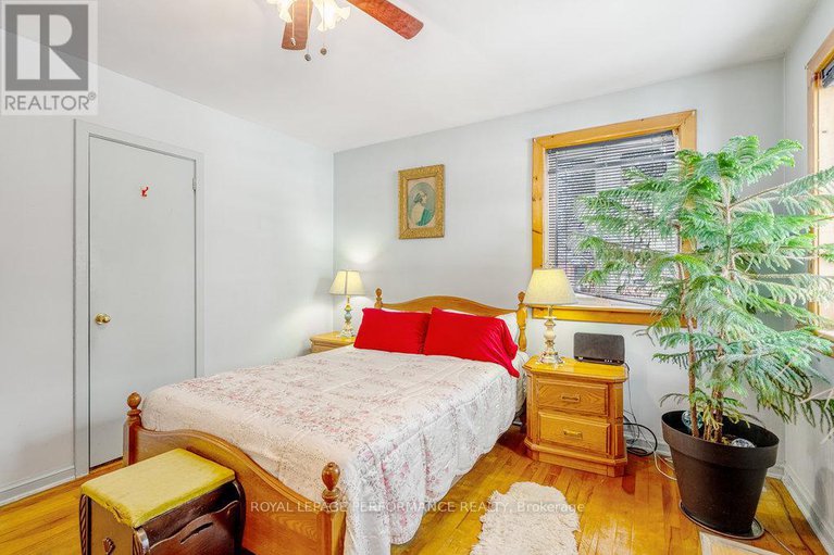 28070954/167-mafeking-avenue/manor-park/ottawa/ontario/K1K2V4_24