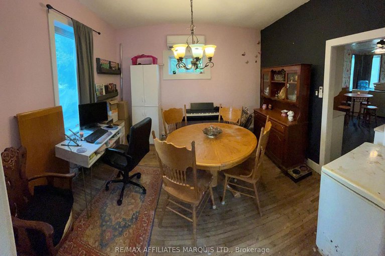28341063/37-main-street/south-stormont-osnabruck-twp/south-stormont/ontario/K0C1Y0_11