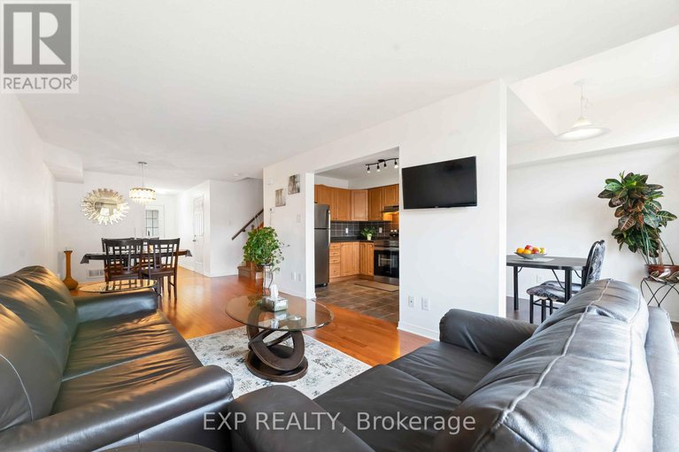 29220425/438-haresfield-court/riverside-southgloucester-glen/ottawa/ontario/K4M0B6_5