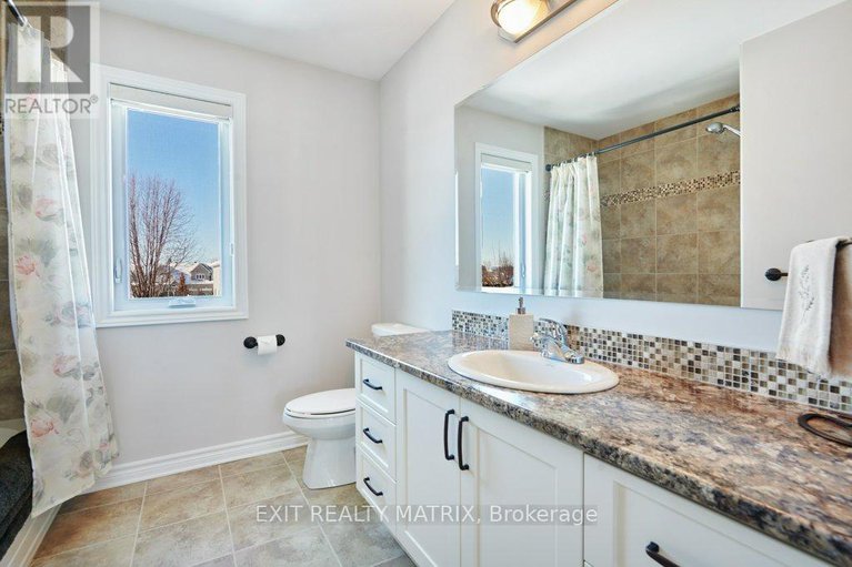 29329751/106-cobblestone-drive/village-of-russell/russell/ontario/K4R0B2_26