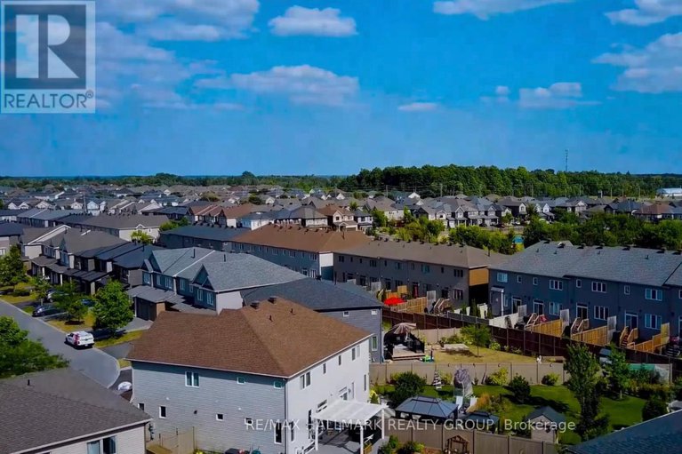 29292610/2534-river-mist-road/half-moon-bay/ottawa/ontario/K2C3H2_27