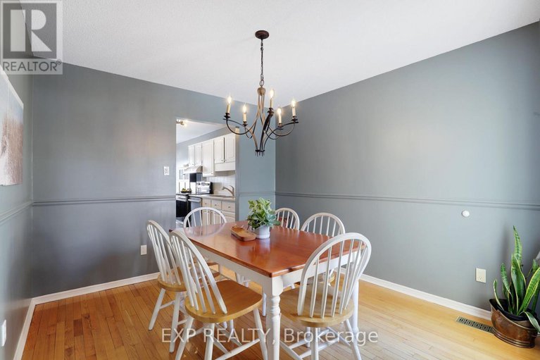 29406077/39-barra-avenue/glencairnhazeldean/ottawa/ontario/K2L2R9_10