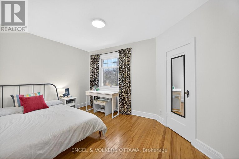 29118877/268-fairmont-avenue/civic-hospital/ottawa/ontario/K1Y1Y2_24