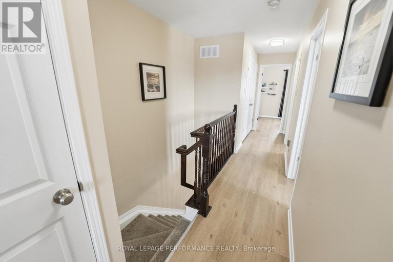 29496020/225-fir-lane/kemptville/north-grenville/ontario/K0G1J0_19