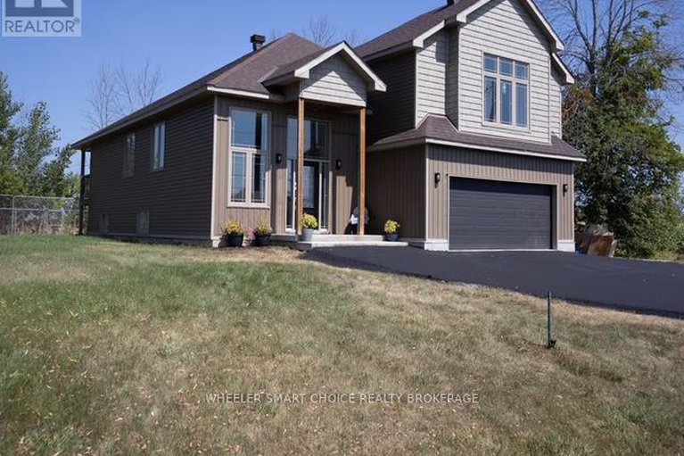 29314763/15765-manning-road/south-stormont-osnabruck-twp/south-stormont/ontario/K0C1M0_1