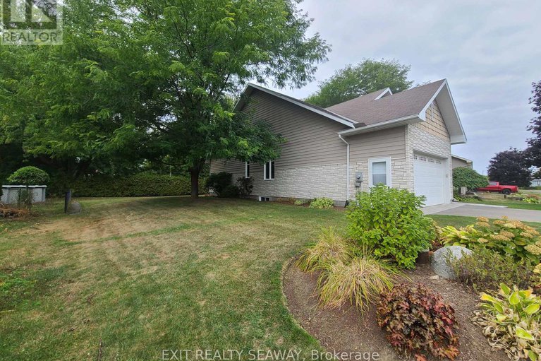 28854316/4294-schell-street/south-dundas-williamsburgh-twp/south-dundas/ontario/K0C2H0_24