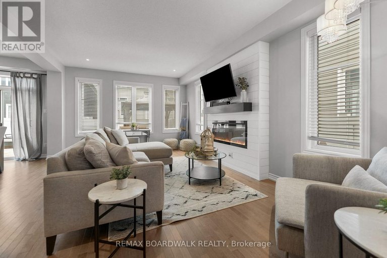 29594832/179-equitation-circle/goulbourn-twp-from-franktown-rdsouth-to-rideau/ottawa/ontario/K2V0H2_5