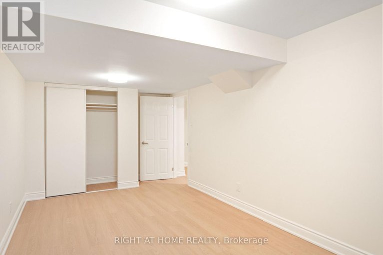 29378153/254-maude-street/almonte/mississippi-mills/ontario/K0A1A0_35