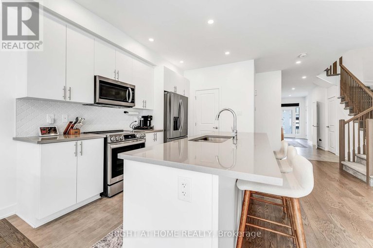 28315295/623-rathburn-lane/leitrim/ottawa/ontario/K1T0V7_18