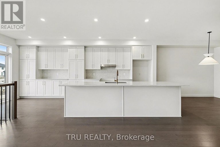 29132293/1144-cope-drive/stittsville-south/ottawa/ontario/K2S3C3_10