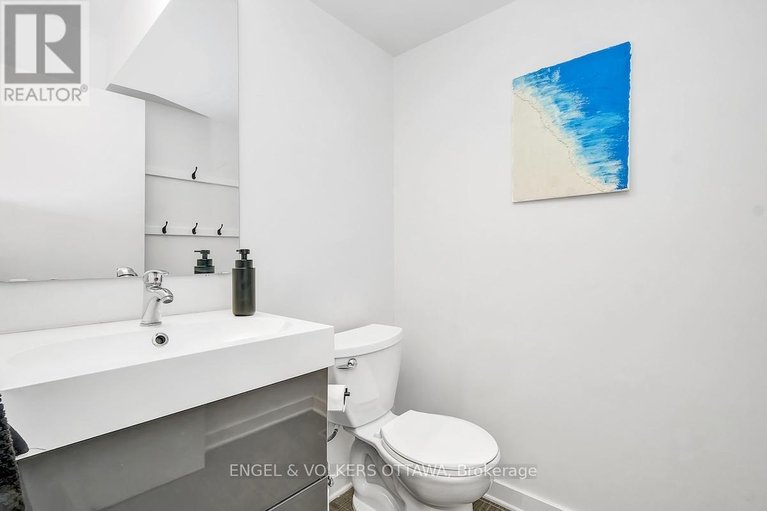 29553239/32-sims-avenue/hintonburg/ottawa/ontario/K1Y3K1_5