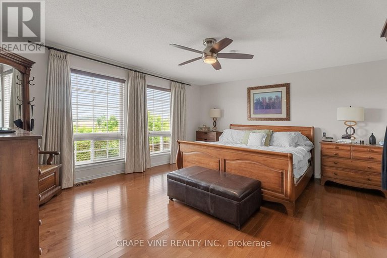 28434299/421-keith-crescent/mer-bleuebradley-estatesanderson-park/ottawa/ontario/K1W0A2_26