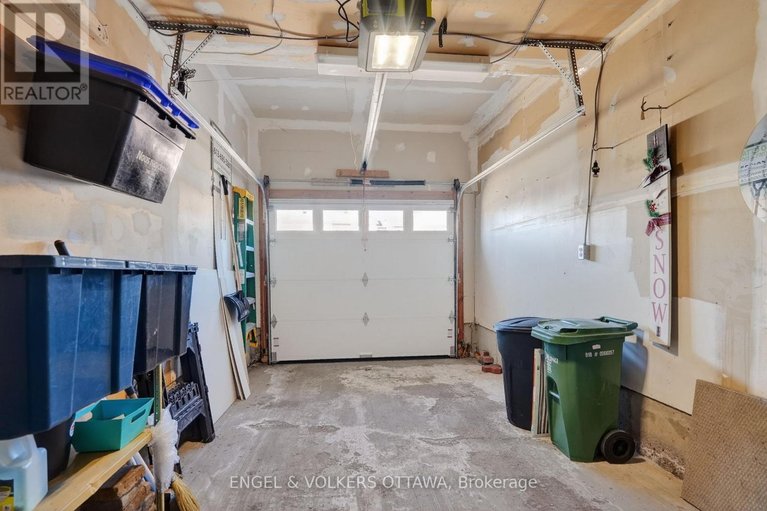 29596735/1499-corsham-avenue/fallingbrookpineridge/ottawa/ontario/K4A3M6_46