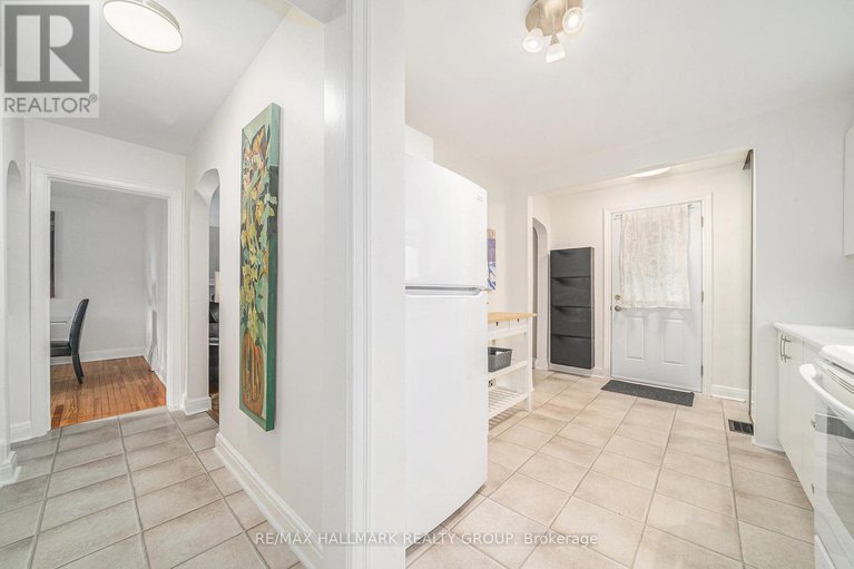 28813104/98-dagmar-avenue/vanier/ottawa/ontario/K1L5T4_4