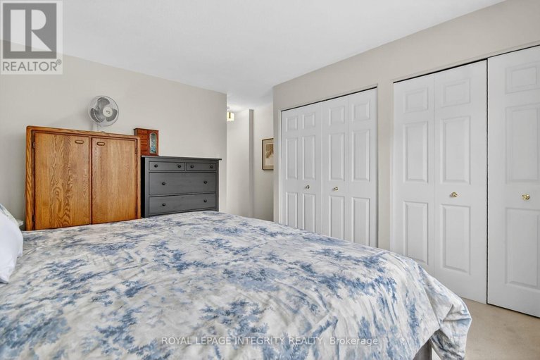 29472041/161-longshire-circle/longfields/ottawa/ontario/K2J4L2_32