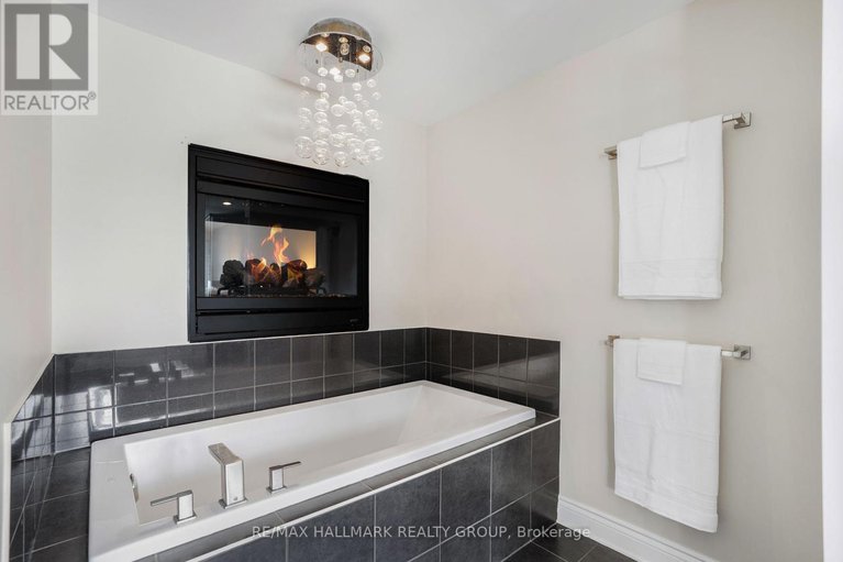 28788006/422-mercury-street/town-of-rockland/clarence-rockland/ontario/K4K0G8_28