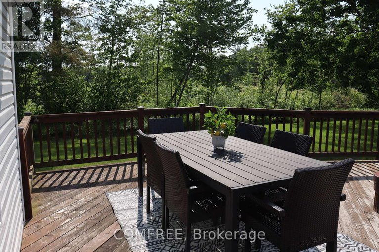 28468033/1145-du-golf-road/clarencerockland-twp/clarence-rockland/ontario/K0A1N0_37