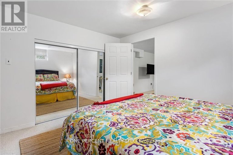 28436232/434-hilson-avenue/westborohampton-park/ottawa/ontario/K1Z6C3_20