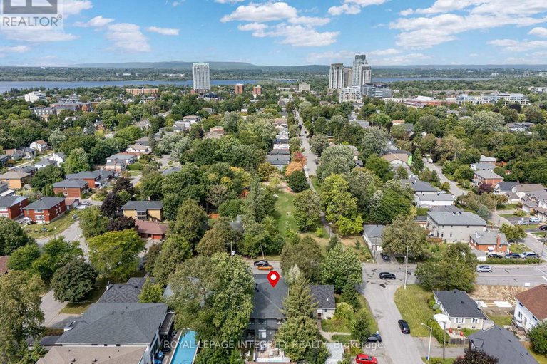 29407569/276-clare-street/westborohampton-park/ottawa/ontario/K1Z7E3_36