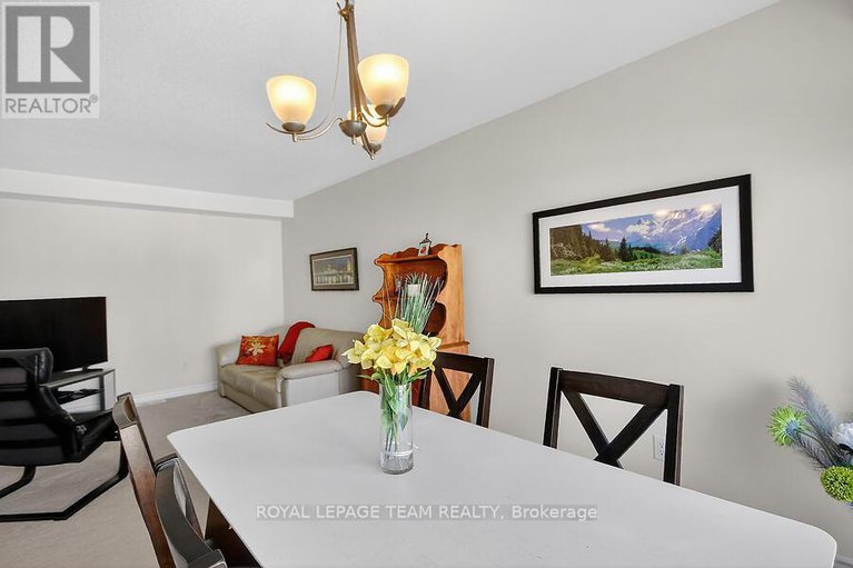 29421275/126-grenadine-street/stittsville-north/ottawa/ontario/K2S0P1_15