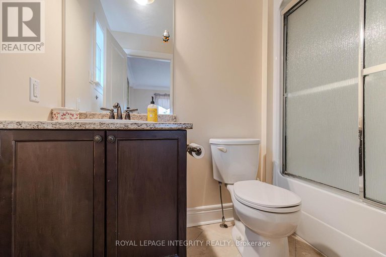 28715997/313-eckerson-avenue/stittsville-south/ottawa/ontario/K2S0K8_32