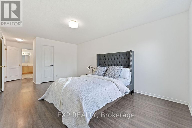 28420180/2-bonnechere-drive/bridlewood/ottawa/ontario/K2M2A5_30