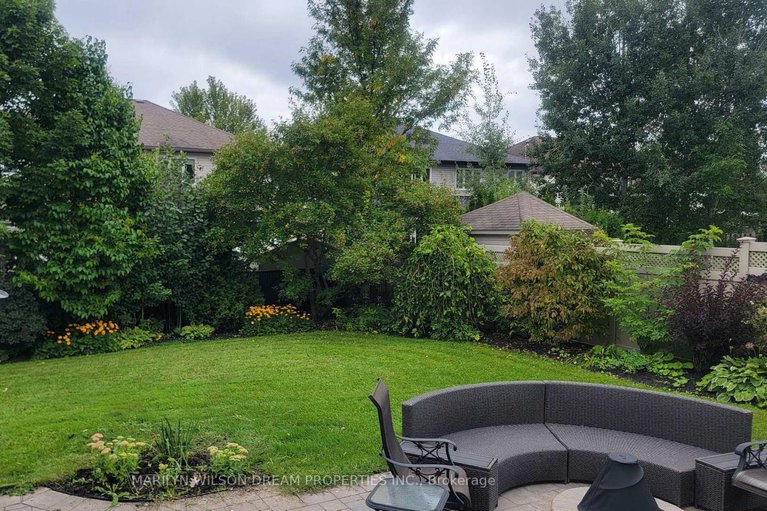 28863144/652-netley-circle/blossom-parkkemp-parkfindlay-creek/ottawa/ontario/K1T0A4_46