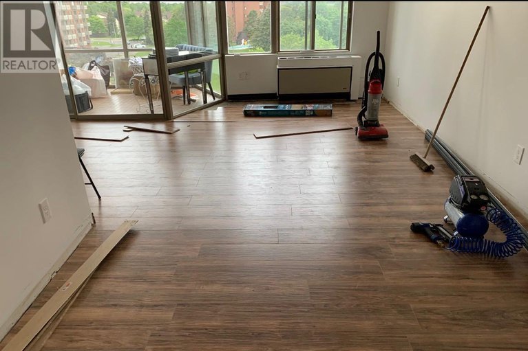 29262949/508-2759-carousel-crescent/emerald-woodssawmill-creek/ottawa/ontario/K1T2N5_17