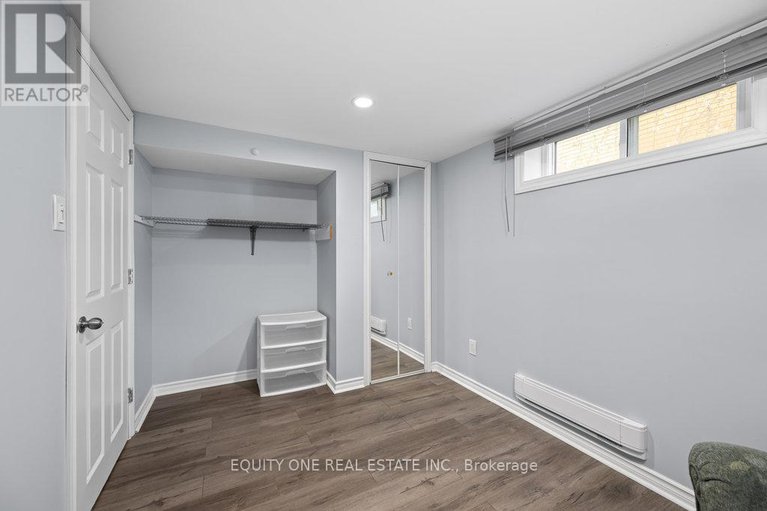 28621655/1041-wiseman-crescent/riverside-park/ottawa/ontario/K1V8J3_29