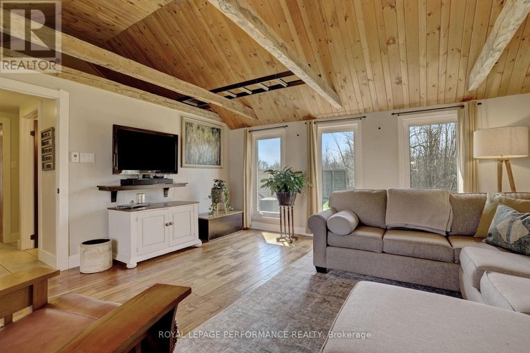 29667695/2666-yorks-corners-road/metcalfe/ottawa/ontario/K0A1V0_12