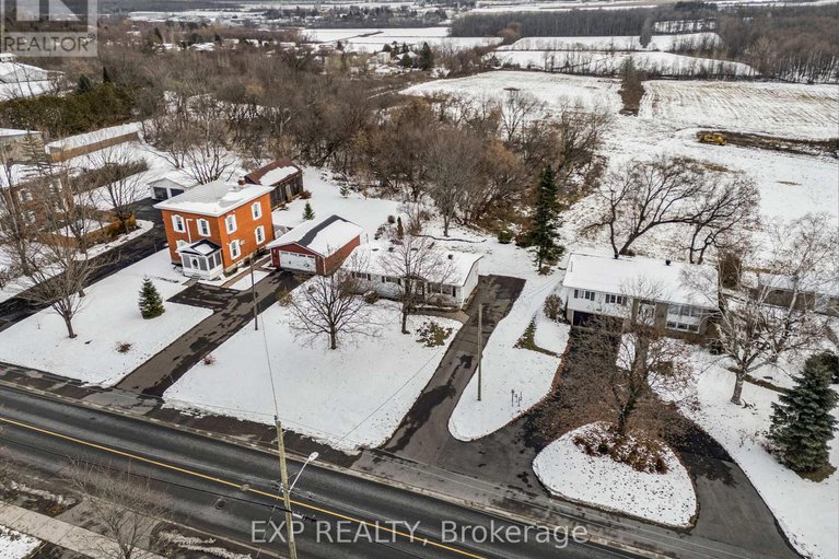 29139748/133-high-street/vankleek-hill/champlain/ontario/K0B1R0_31