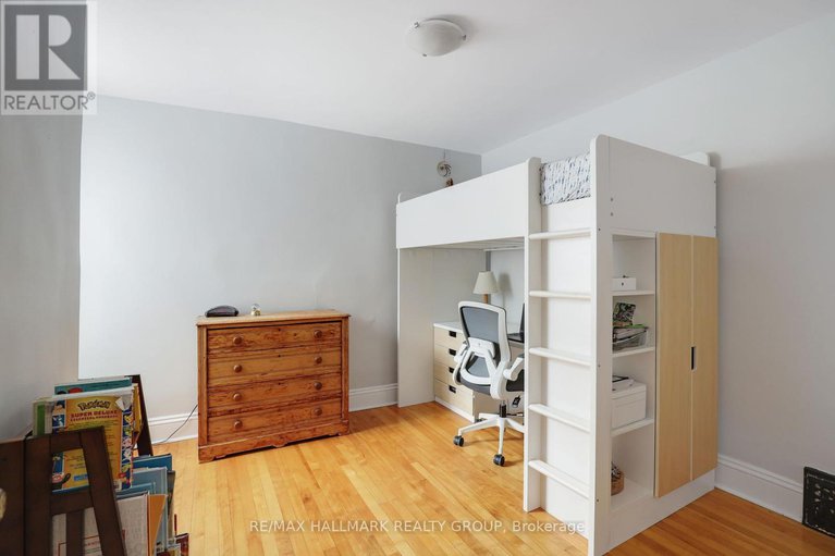 28805291/8-elm-street/west-centre-town/ottawa/ontario/K1R6N1_25